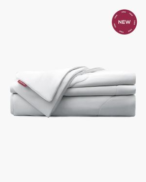 Momcozy Silky-Soft Cooling Blanket