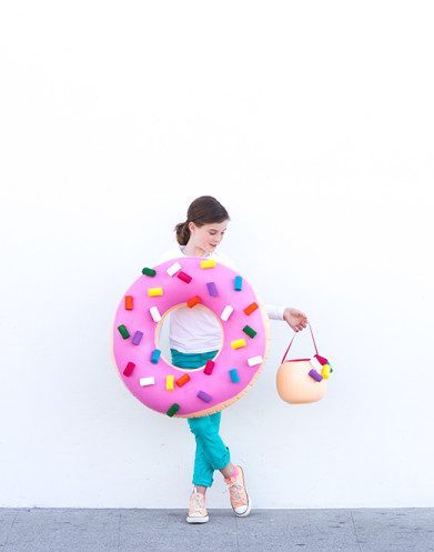 DIY-Donut-Costume4-600x900 - Mom's Choice Awards